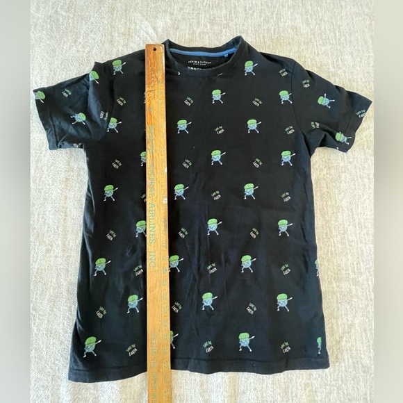 Save the Earth T-Shirt Small New by Denim & Flower Sustainable Upcycle - Picture 2 of 7